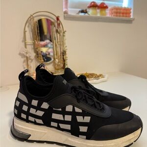 DKNY Black and White Graphic Sneakers